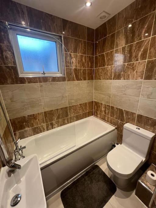 Chester Road,n17,bright Studio Apartamento *